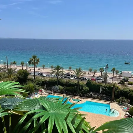 By Neptune - La Palme Riviera *